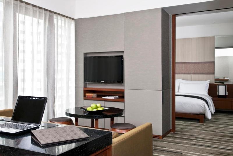 Hansar Bangkok Hotel Room photo